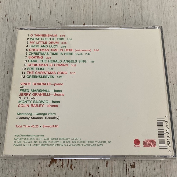 1988 A Charlie Brown Christmas CD - Vince Guaraldi Trio Holiday Jazz Music - Picture 2 of 8